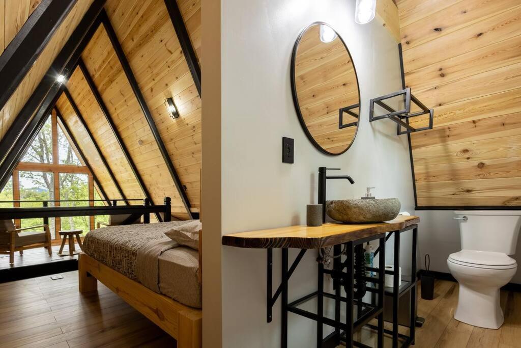 Valhalla Cabins Aframes With Hot Tubs & Sauna Cosby Extérieur photo