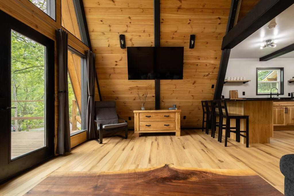 Valhalla Cabins Aframes With Hot Tubs & Sauna Cosby Extérieur photo