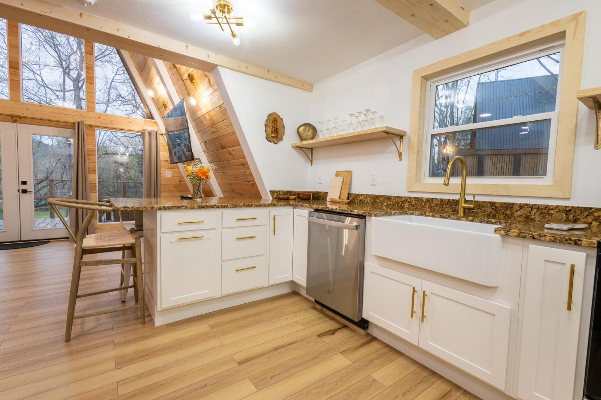 Valhalla Cabins Aframes With Hot Tubs & Sauna Cosby Extérieur photo